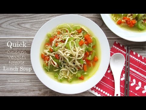 Quick Chicken Veggies Noodle Lunch Soup (The Zone Diet) | Dietplan-101.com