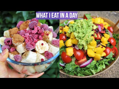 WHAT I EAT IN A DAY \ Raw Vegan w cronometer info