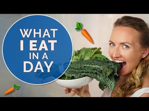 What I Eat in a Day: Vegetarian | Yoga Teacher | Busy Mom